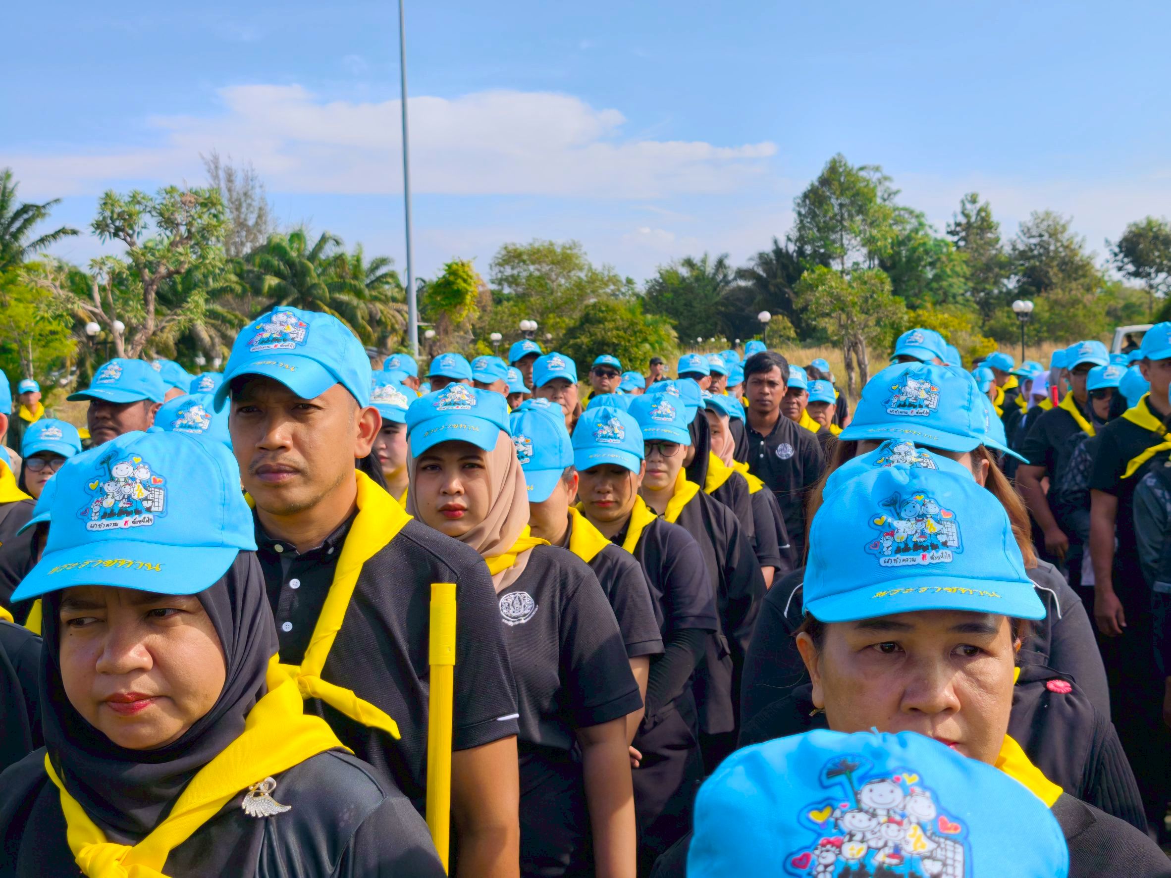 title - ส.ป.ก.นราธิวาส ร่วมกิจกรรมจิตอาสาบำเพ็ญสาธารณประโยชน์ เนื่องในวันพ่อขุนรามคำแหงมหาราช และวันสมเด็จพระนเรศวรมหาราช